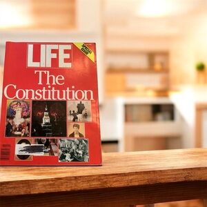 Vintage Life Magazine 'The Constitution' Special Edition - Red Cover 1987